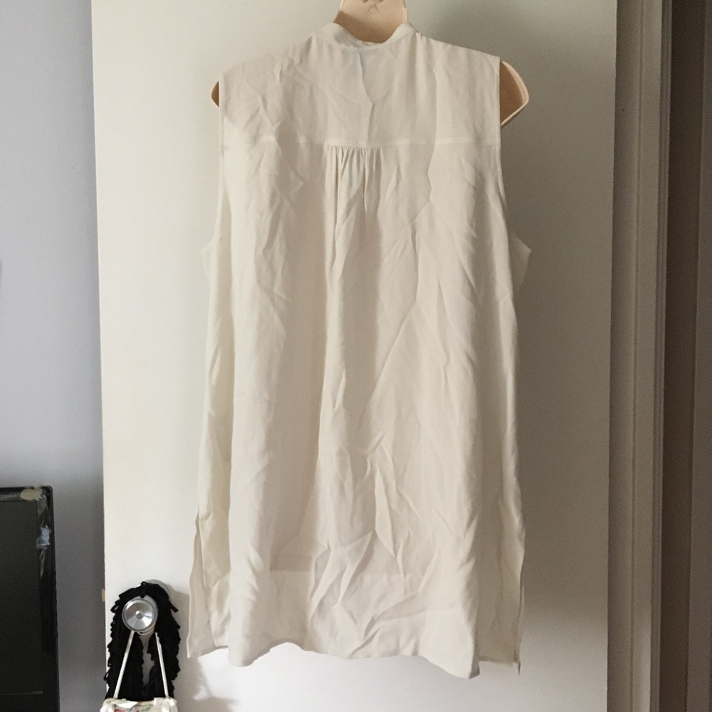 NWT EILEEN FISHER The System Bone Ecru Silk Crepe Button Up Sleeveless B… - Picture 2 of 10